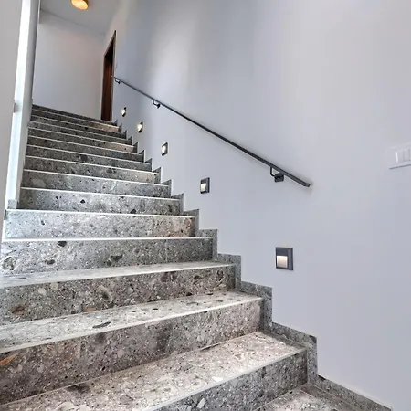 Qube N' Qube By Interhome Villa Marčana