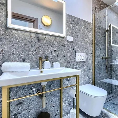 Qube N' Qube By Interhome * Marčana