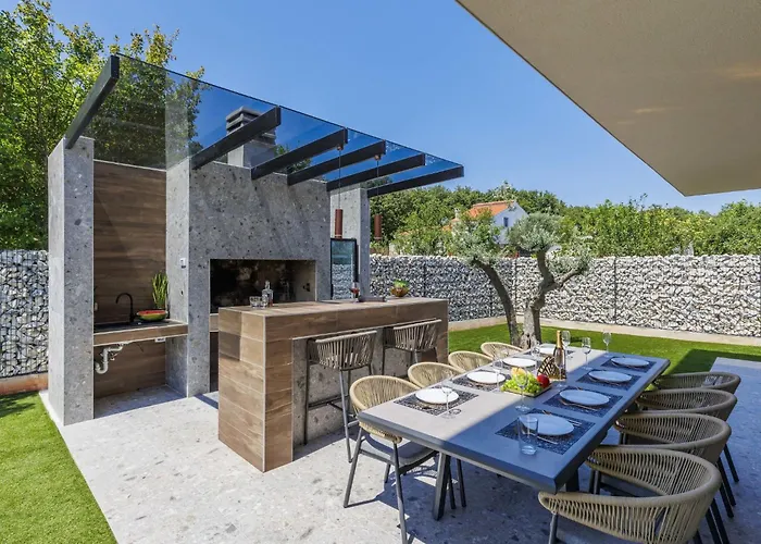 Villa Qube N' Qube By Interhome Marčana