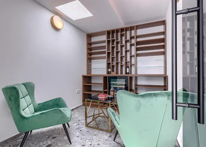 Qube N' Qube By Interhome Marčana