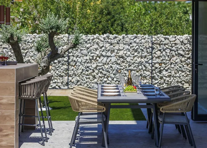 Qube N' Qube By Interhome